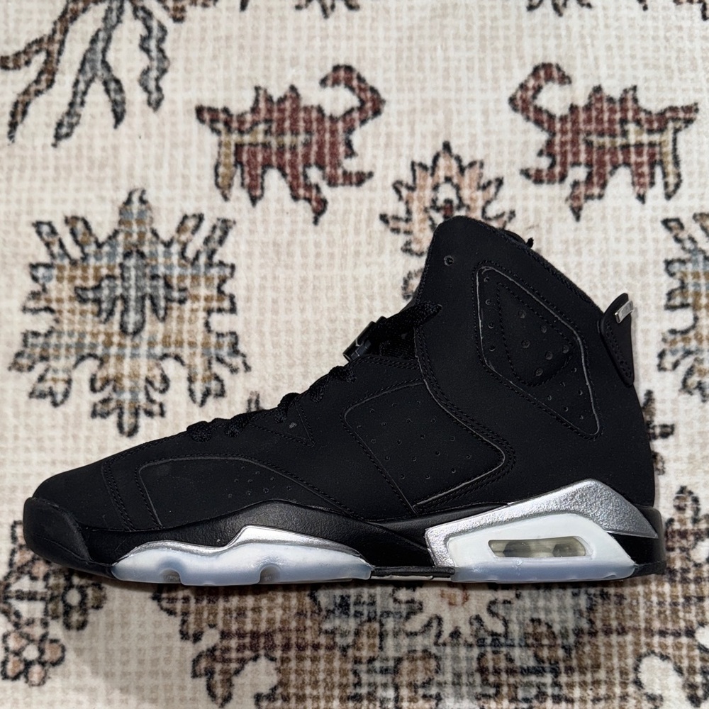 Jordan 6s Chrome